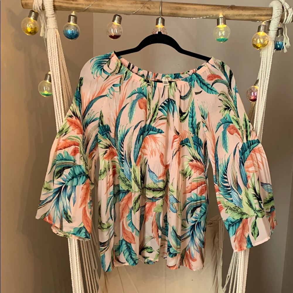 2/$15 Spense Pink and Green Ruffled 3/4 Sleeve Blouse